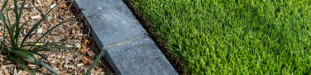The Benefits Of Using Garden Edging For Landscaping